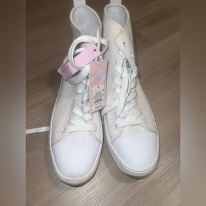 Women's Wild Fable White High Top Sneakers